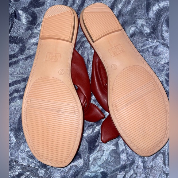 *NWOT* Time and Tru Women's Bow Flip Flops - Picture 4 of 4